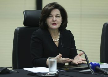 PGR defende que Temer, Padilha e Moreira sejam investigados juntos