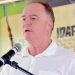 Casagrande entrega obras, equipamentos e assina convênio em Mucurici