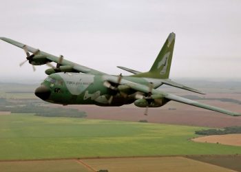 Militar da Aeronáutica é preso por traficar drogas em avião da FAB