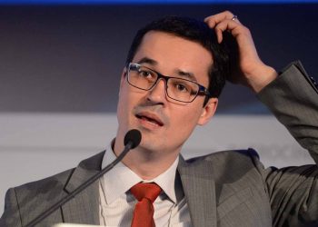 Conselho nega afastamento de Dallagnol pedido por Renan Calheiros