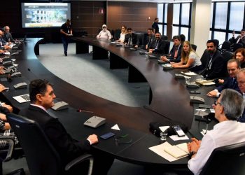 Samarco confirma retorno de atividades no próximo ano, diz governador