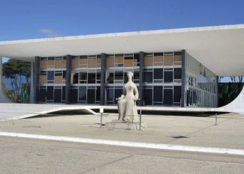 PF encontra mensagens com ameaças a ministros do Supremo