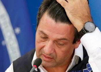 Bolsonaro decide demitir Mandetta do Ministério da Saúde