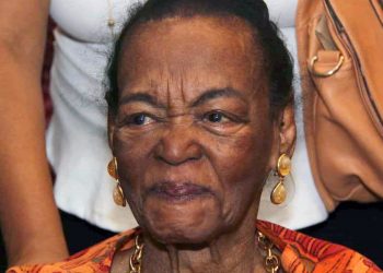 Morre a atriz Ruth de Souza, aos 98 anos, no Rio
