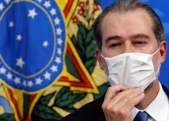 Toffoli diz que ‘dubiedade’ de Bolsonaro sobre democracia assusta