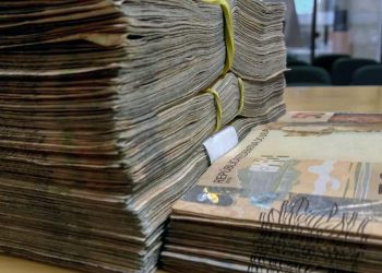 Polícia localiza fábrica de falsificação de dinheiro na zona sul de SP