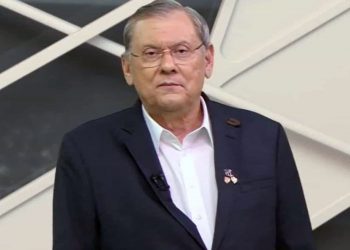 Milton Neves passa mal ao vivo e é levado às pressas para UTI
