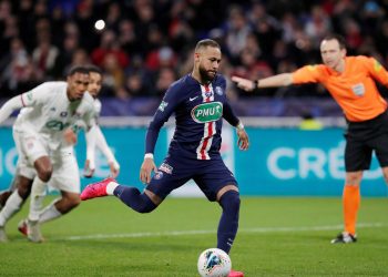 Presidente do Barcelona diz que retorno de Neymar é pouco provável