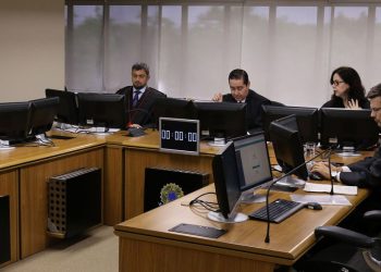 TRF4 absolve ex-tesoureiro condenado por Moro na Lava Jato