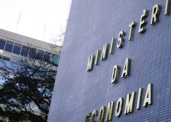 Governo autoriza IBGE a contratar 6,5 mil profissionais para pesquisa