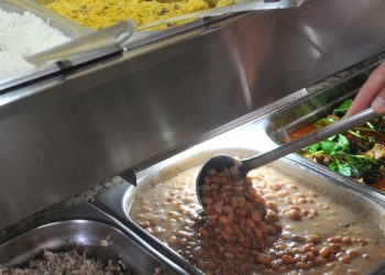 Alimentos puxam alta de preços em setembro, aponta o IBGE