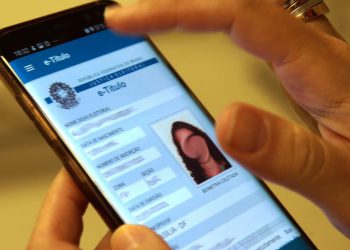 Eleitores devem utilizar e-Título para justificar ausência na votação