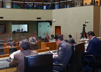 Orçamento 2021 será votado na segunda-feira