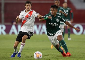 Nascido após título de 99, trio de garotos do Palmeiras brilha na Argentina e domina River
