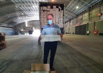 Casagrande vai a São Paulo buscar primeiro lote de vacinas