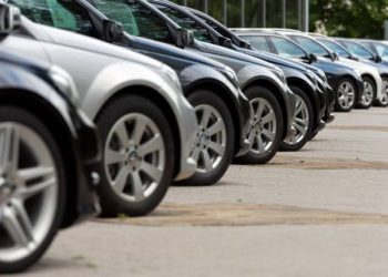 Venda de veículos no Brasil fecha 2020 com queda de 26,2%, maior tombo em cinco anos