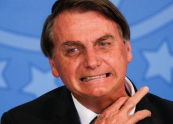 Bolsonaro diz que o Brasil está quebrado e, por isso, ele não consegue ‘fazer nada’.