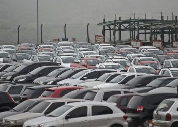 Produção de veículos cai 4,6% de dezembro para janeiro, diz Anfavea