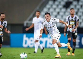 Grêmio confirma venda do atacante Pepê ao Porto