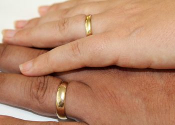 Esposa arrependida por adotar sobrenome do marido poderá retomar nome de solteira, decide Terceira Turma