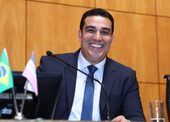 Lewandowski impede nova reeleição na Ales, mas mantém atual mesa diretora