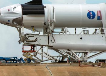 Lançado o 3º voo tripulado da SpaceX com destino à Estação Espacial