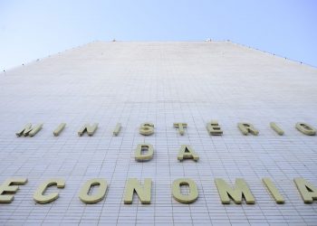 Teto de gastos e reforma da Previdência geraram economia de R$ 900 bi