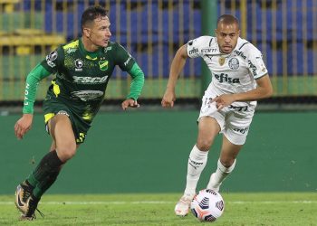 Palmeiras recebe Defensa de olho na liderança geral da Libertadores