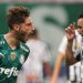 Palmeiras vence Santos e continua vivo no Paulista