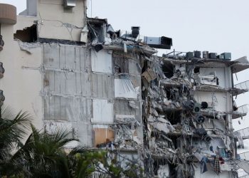 Internacional Flórida: dezenas estão desaparecidos em desabamento de prédio