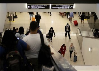 EUA flexibilizam recomendações de viagens a 61 países