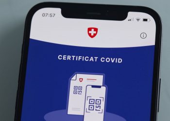 Líderes europeus oficializam certificado digital Covid-19