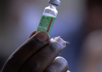 Governo distribuiu mais de 100 milhões de vacinas contra covid-19
