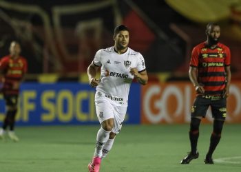 Hulk marca para dar vitória ao Atlético-MG sobre o Sport