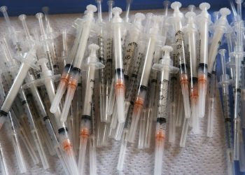 Saúde Governo amplia lista de produtos médicos cuja exportação é proibida