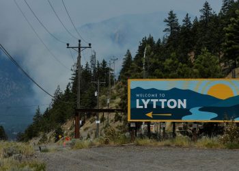 Incêndio devasta vila canadense de Lytton