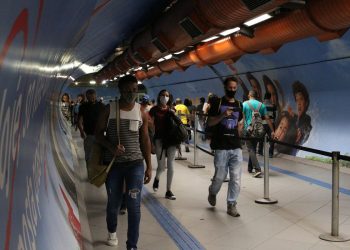 Covid-19: Brasil tem 830 óbitos e 27.783 casos em 24 horas