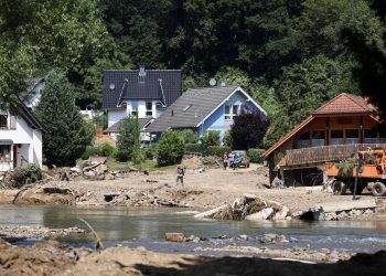 Alemanha cria financiamento para apoiar vítimas de enchentes