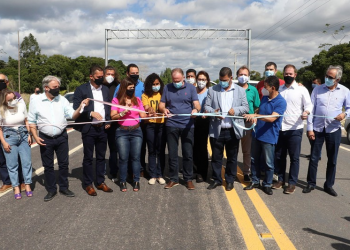Estado inaugura obras de pavimentação do trecho Conceição da Barra x Itaúnas