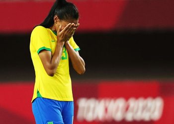 Seleção feminina perde para Canadá nos pênaltis e dá adeus a Tóquio