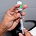 Vitória vai vacinar pessoas com 18 anos ou mais contra a Covid-19