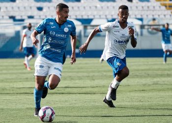 Sancionada lei que permite que clubes de futebol virem empresas