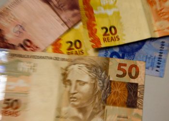 Economia Endividamento das famílias bate novo recorde em julho