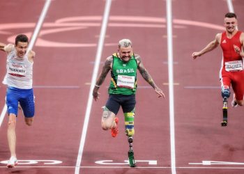 Por um centésimo a mais, Vinícius Rodrigues é prata nos 100m em Tóquio