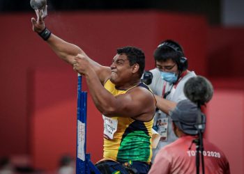 Wallace Santos é ouro, com recorde mundial no arremesso de peso