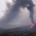 Vulcão de La Palma volta a lançar cinzas e lava se aproxima do mar