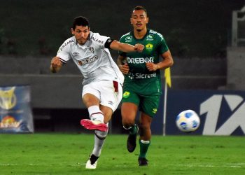 Esportes Fluminense e Cuiabá empatam em 2 a 2 na Arena Pantanal