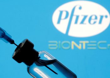 Pfizer lança testes para vacina contra a gripe com RNA mensageiro