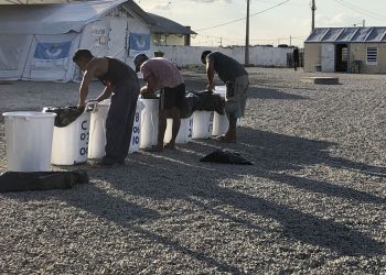 Exposição virtual traz fotografias de adolescentes migrantes
