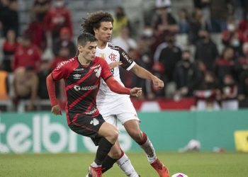 Flamengo e Athletico-PR disputam vaga na final da Copa do Brasil